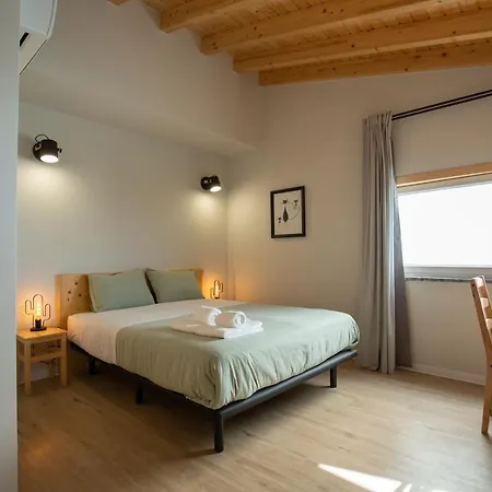 Casa Dos Gatos * Lourinhã