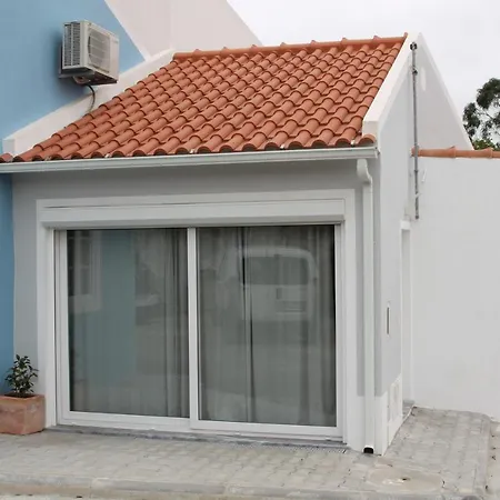 Casa Dos Gatos Apartment Lourinha (Lisbon)